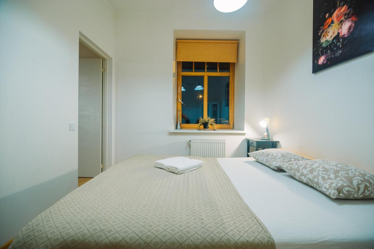 Appartamento Residential In Near Agenskalna Quarter. *